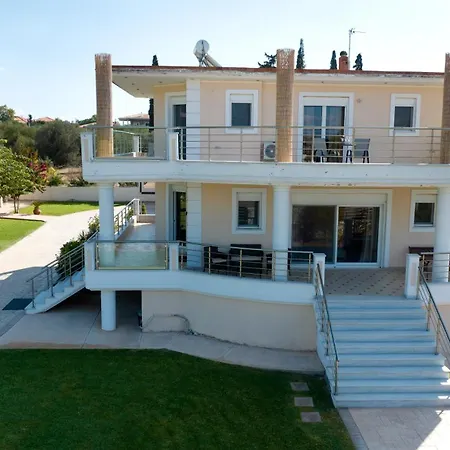 Eva στην περιοχή Vila *